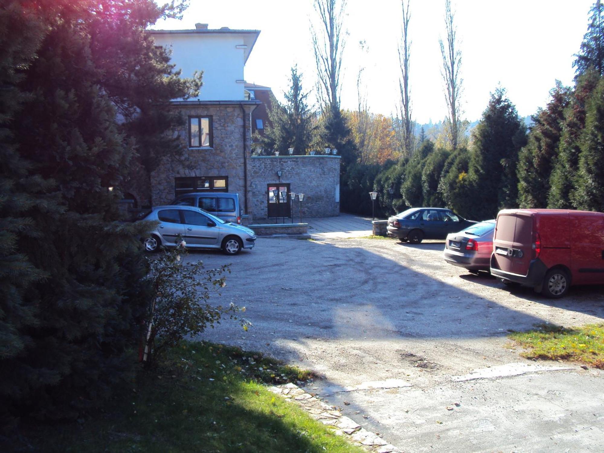 Bed and Breakfast Fuezi Panzio Sopron Esterno foto